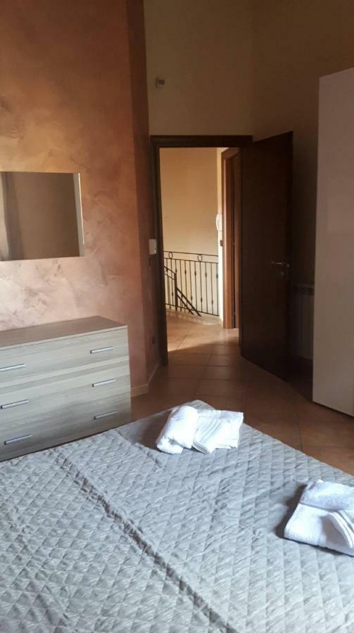 Villa Jamyra Sant'Arpino Eksteriør billede